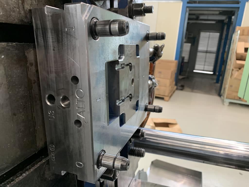 Molde multicavidad - Micrometal